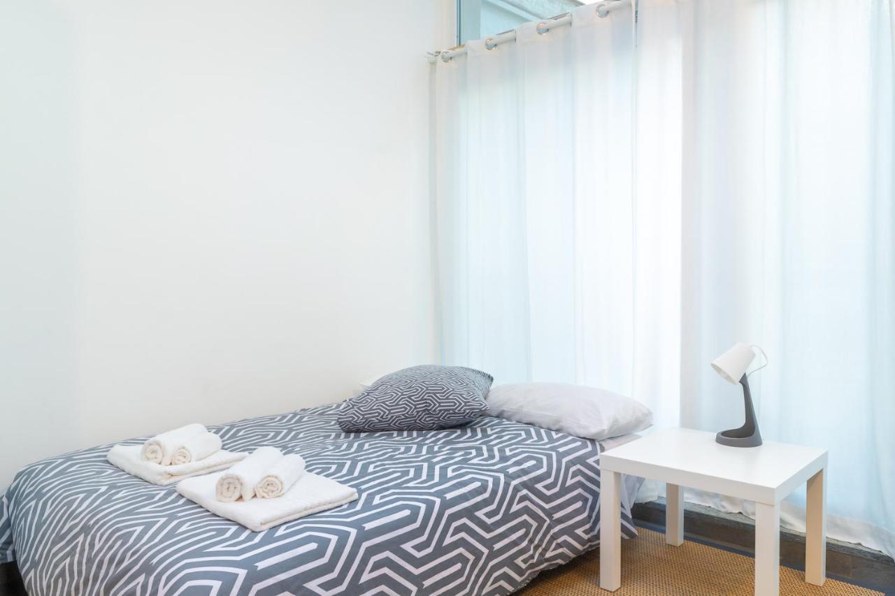 فيلا Exclusive Loft Crocetta - Free Private Parking & Wi-Fi - 5 Min To Metro Nizza - Ac تورينو المظهر الخارجي الصورة