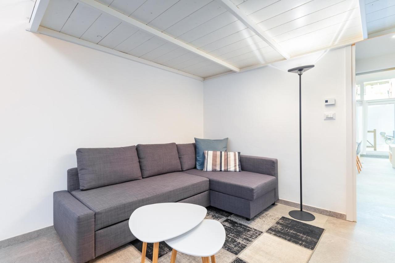 فيلا Exclusive Loft Crocetta - Free Private Parking & Wi-Fi - 5 Min To Metro Nizza - Ac تورينو المظهر الخارجي الصورة
